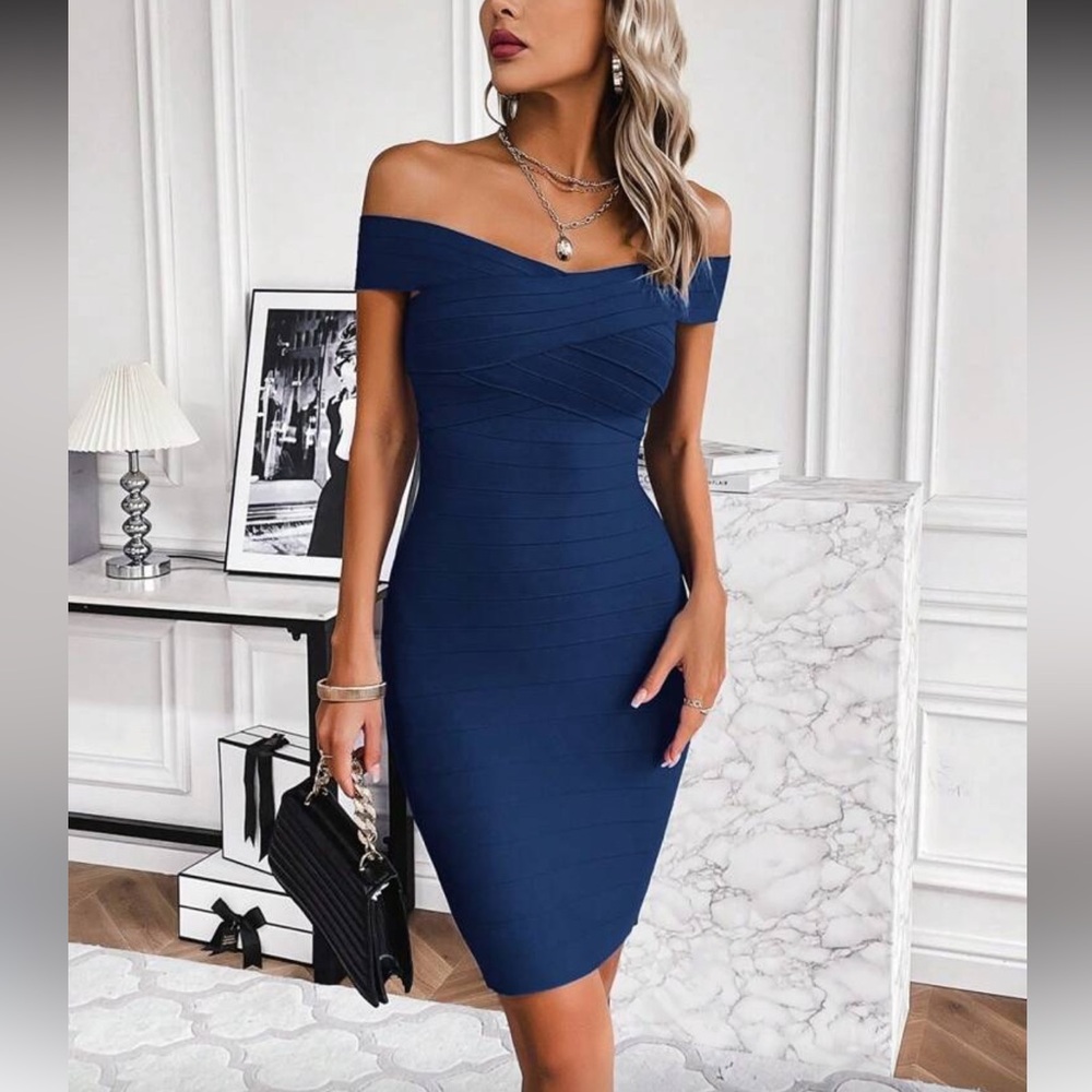 Elegant Off-Shoulder Navy Blue Dress